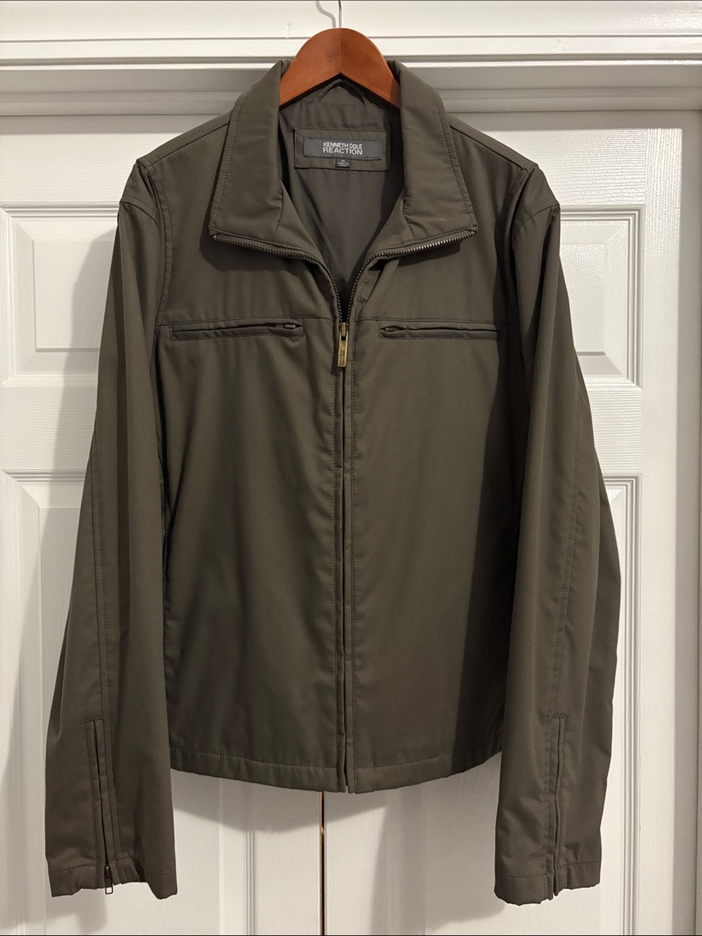 Kenneth Cole Reaction Men's Olive Green Zip-Front Lightweight Jacket